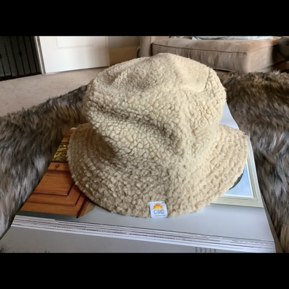 Sherpa Bucket Hat Cc California 